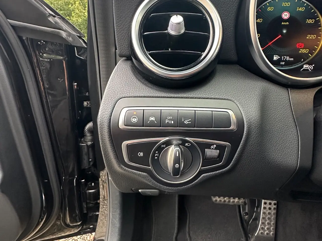 Billede 18 - Mercedes C220 d 2,0 AMG Line stc. aut.