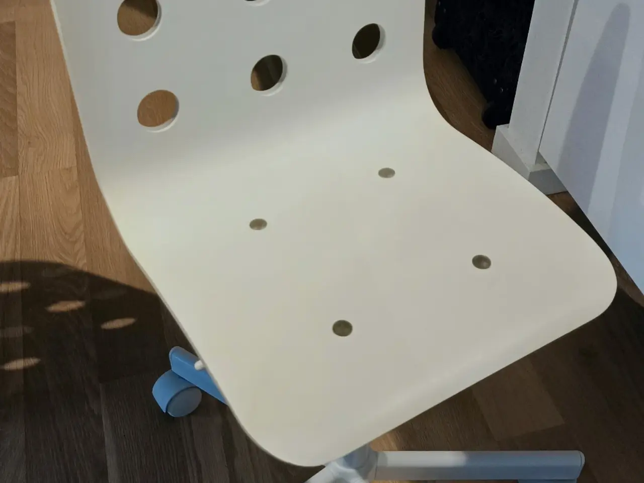 Billede 2 - IKEA Jules junior skrivebordsstol