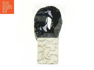 Halskæde (str. 9 x 5 cm)