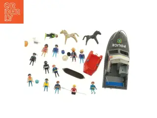 Playmobil politibåd sæt med figurer fra Playmobil