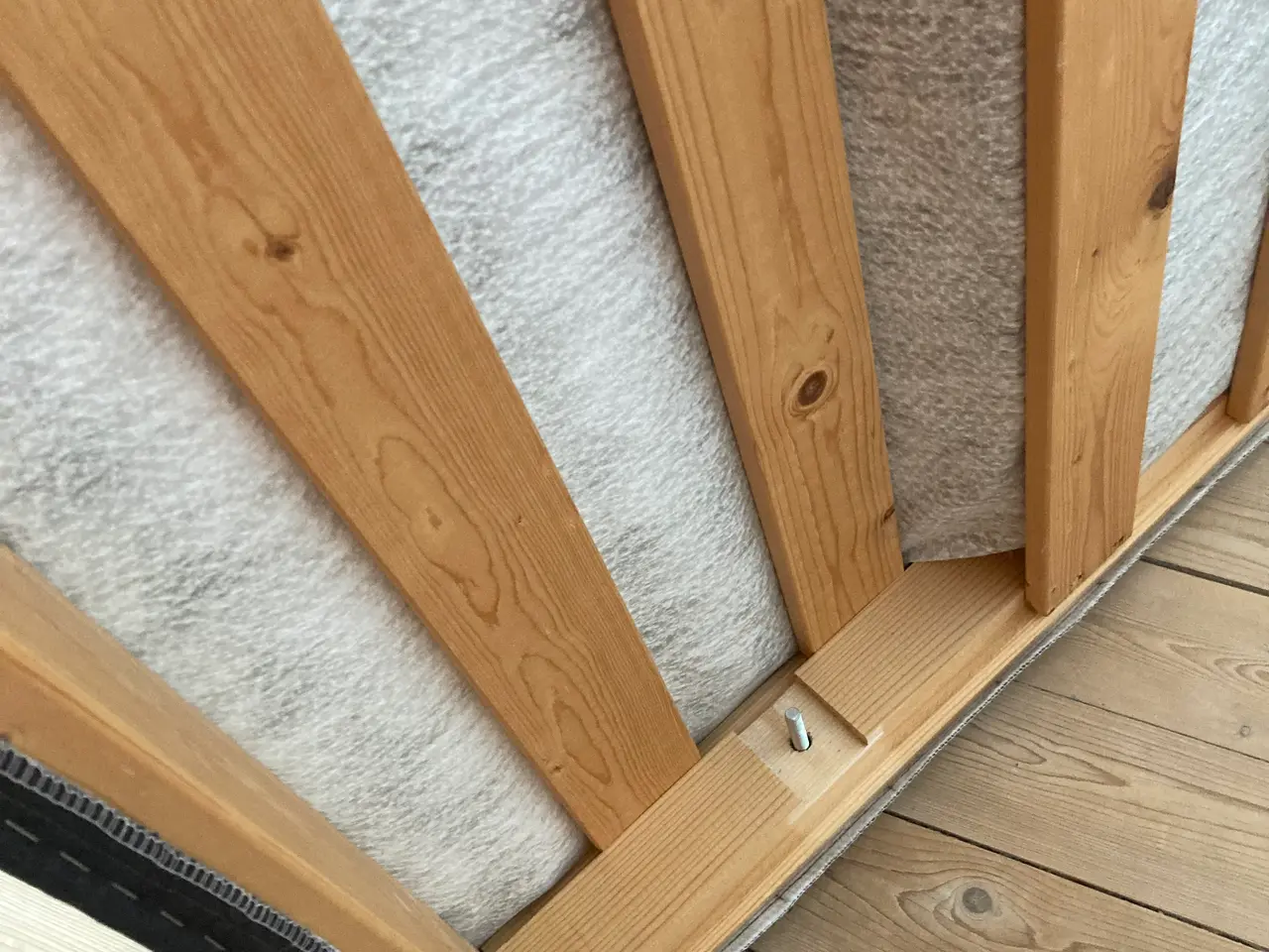 Billede 1 - Boxmadras u/ ben/meder.