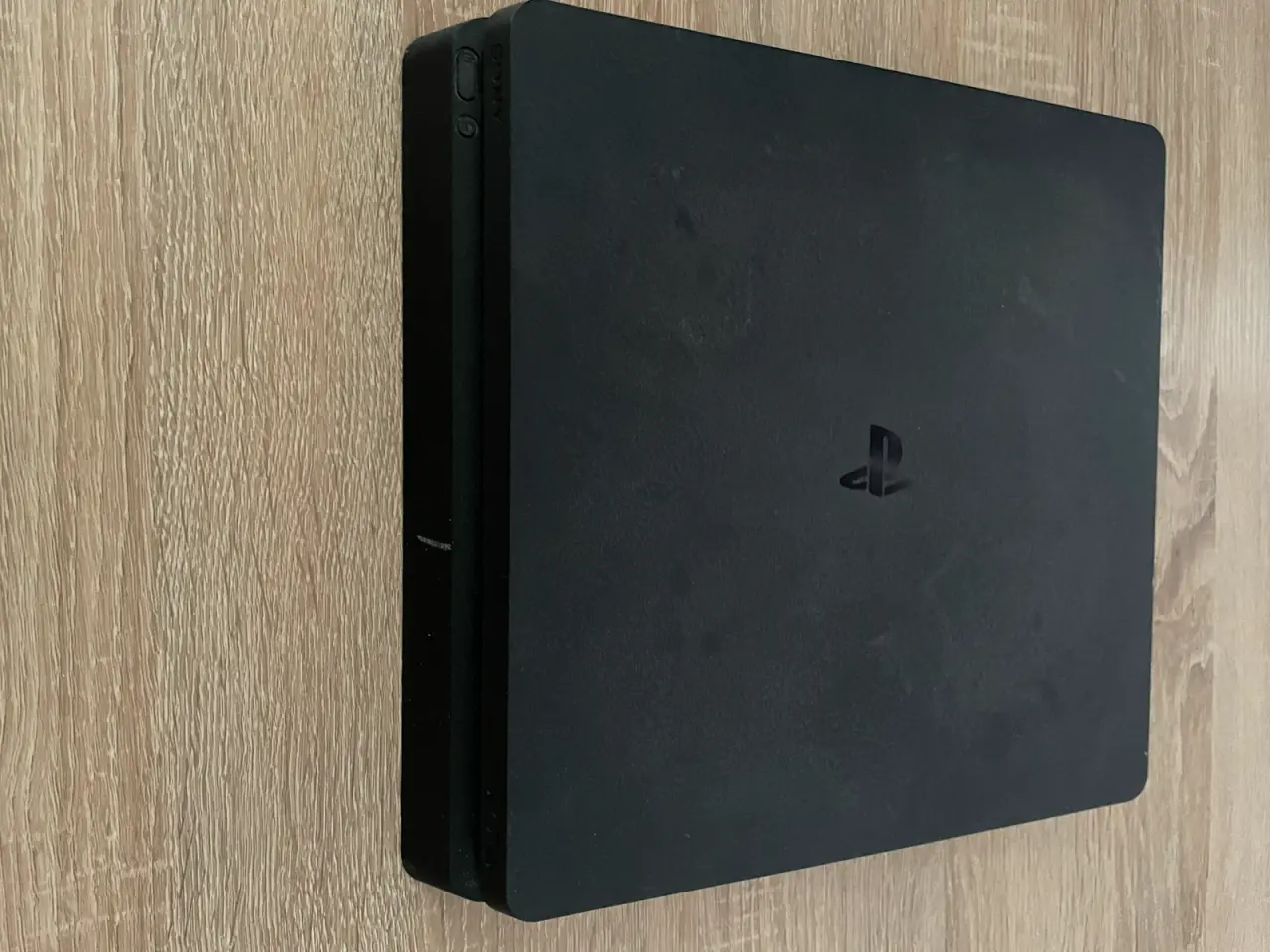 Billede 6 - 🎮 PlayStation 4 – komplet sæt  Sælger 2 stk. Play