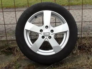4 Sommer dæk på alu fælge 6,2 mm mønster