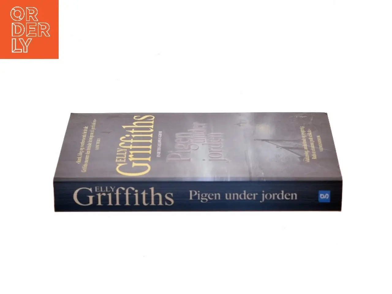 Billede 2 - Pigen under jorden af Elly Griffiths (Bog)