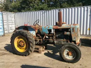 Zetor Super 50