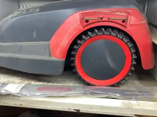Robot plæneklipper 1200m2