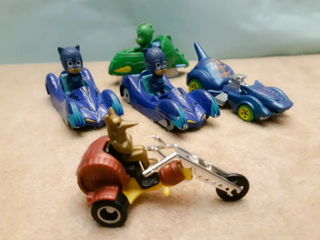 Billede 2 - 4 Biler og 1 Motorcykel