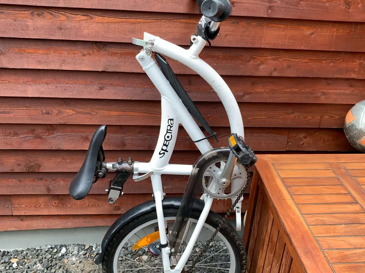 Billede 2 - Efterløber til voksen cykel