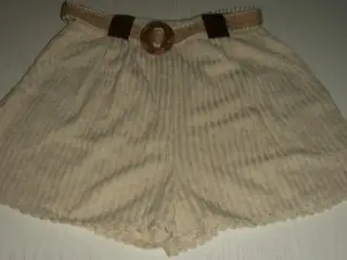 Top/Shorts