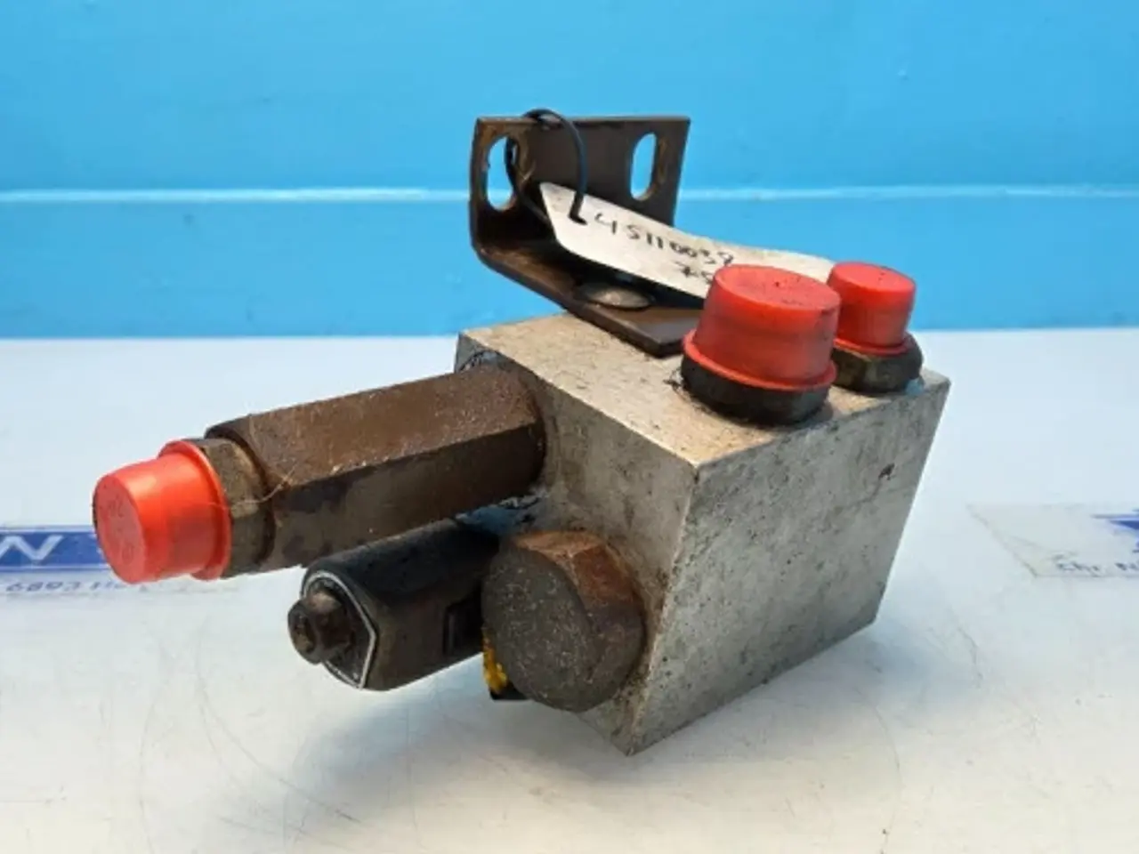 Billede 11 - Dronningborg D7500 Hydraulikventil 45110038