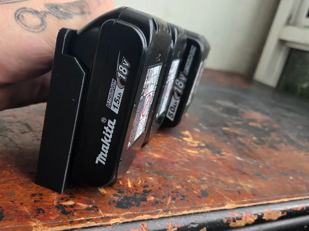 Billede 2 - Makita 18v batteriholder 