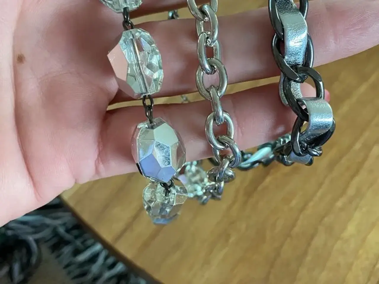 Billede 2 - Flotte  armbånd