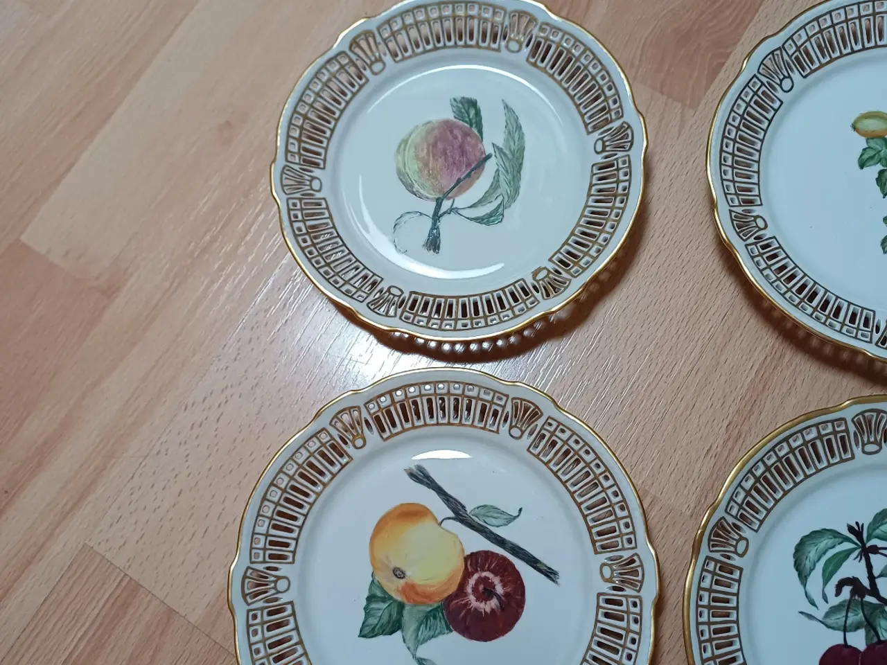 Billede 6 - 8 frugt/ dessert tallerkener