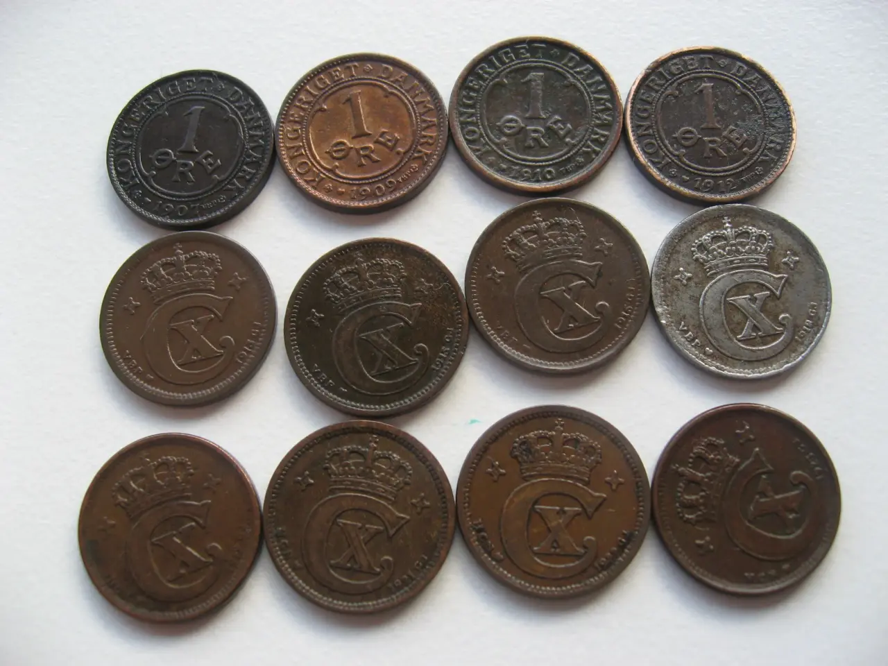 Billede 1 - 12 Flotte bronze 1 ører 1907-1923, samlet pris