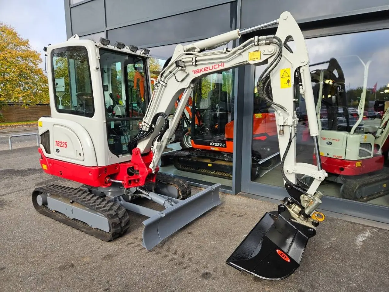 Billede 1 - Takeuchi TB 225