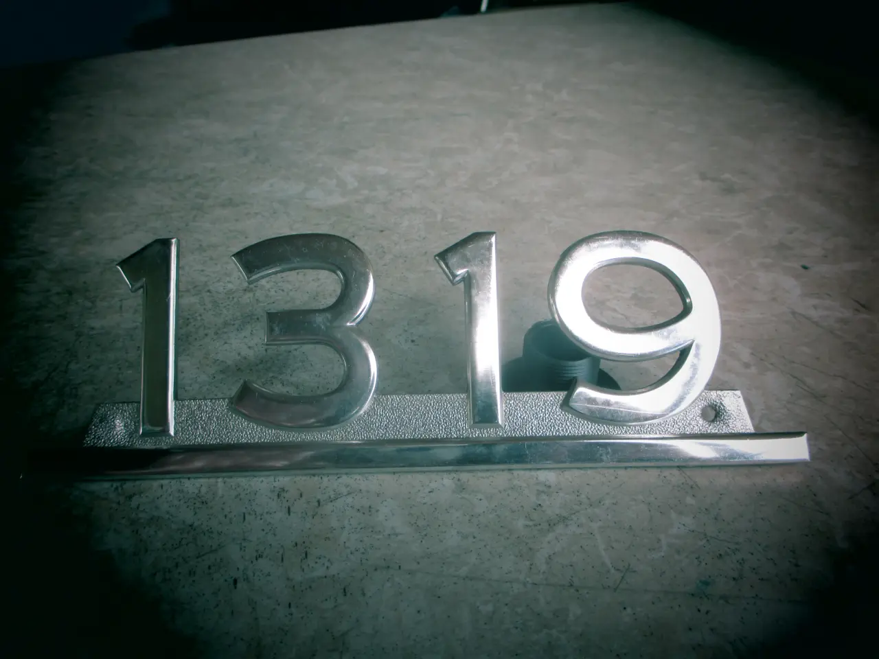 Billede 1 - Brugt emblem Mercedes 1319