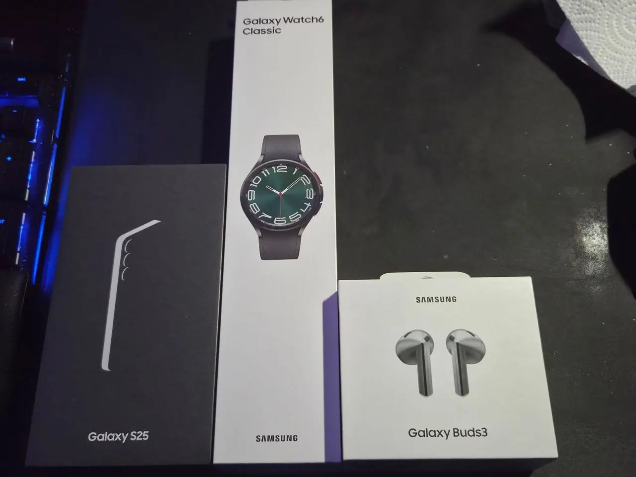 Billede 3 - Samsung S25 + Galaxy Watch 6 + Buds3 + 3i1-lader