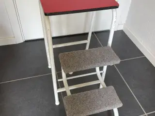 Godt høj sammenklappelig trappestige