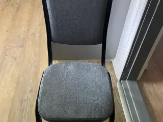 Spisebord stole nye ikke pakket ud