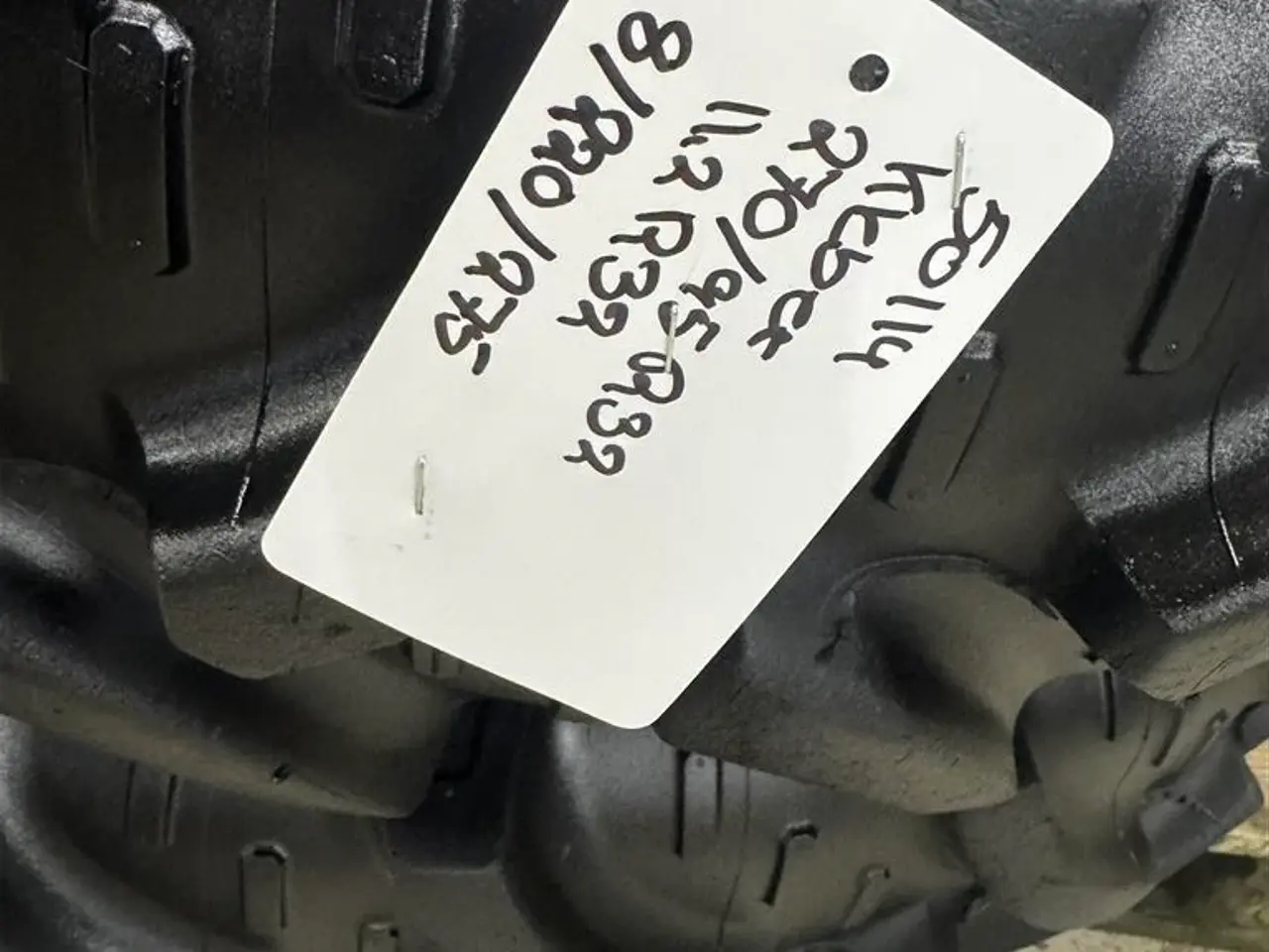 Billede 1 - - - - 270/95R48