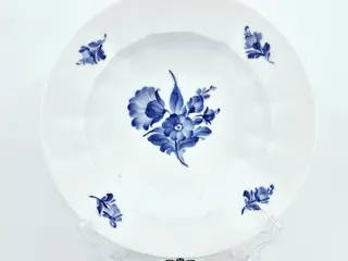 Blå Blomst Kantet Lille Dybtallerken nr. 10-8547. sortering 3