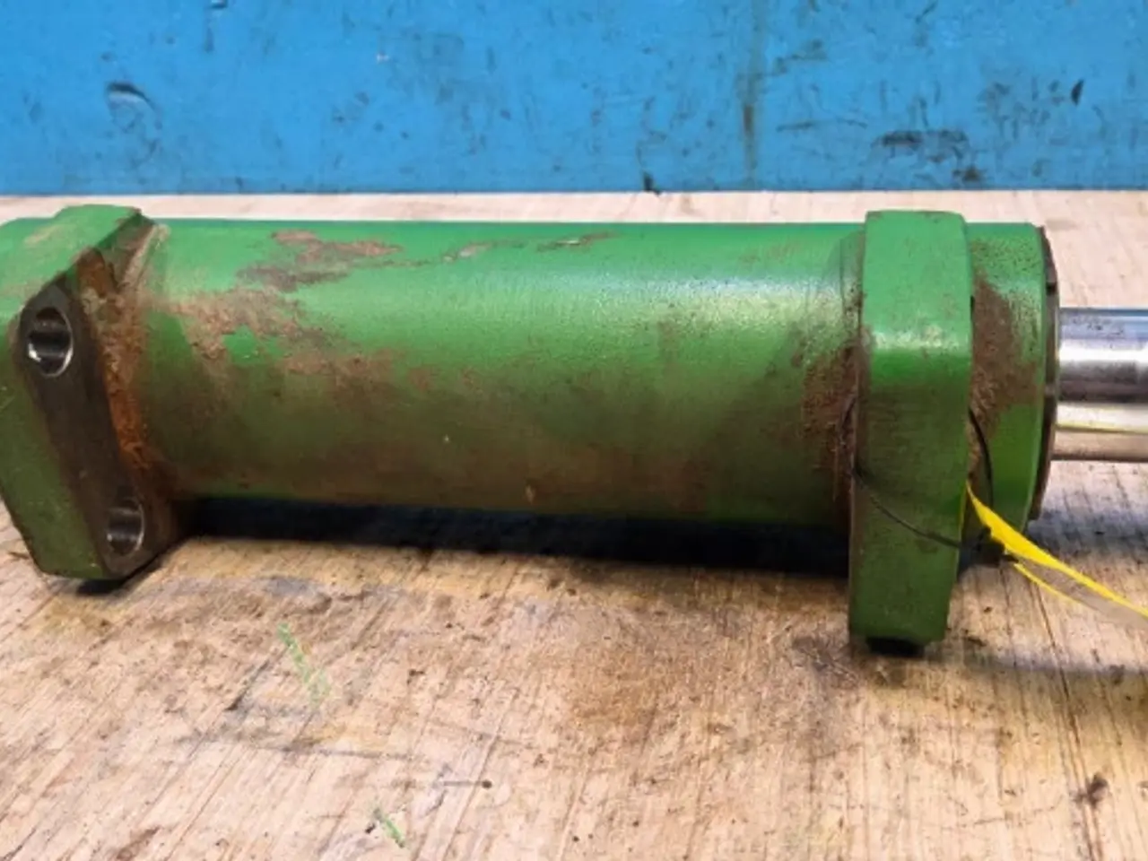 Billede 17 - John Deere 6215R Styrecylinder AL224302