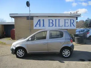 Toyota Yaris 1,0 Luna
