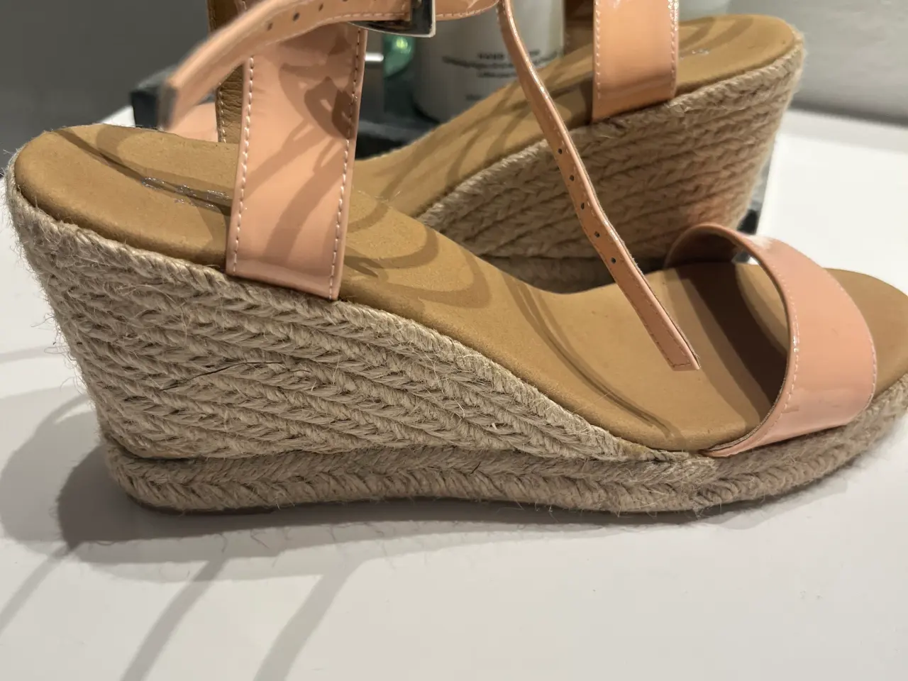 Billede 1 - Kurt Geiger sandal