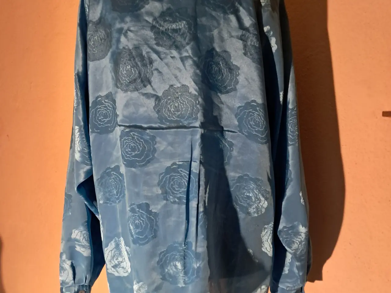 Billede 3 - Eurofashion str. 38 skjorte