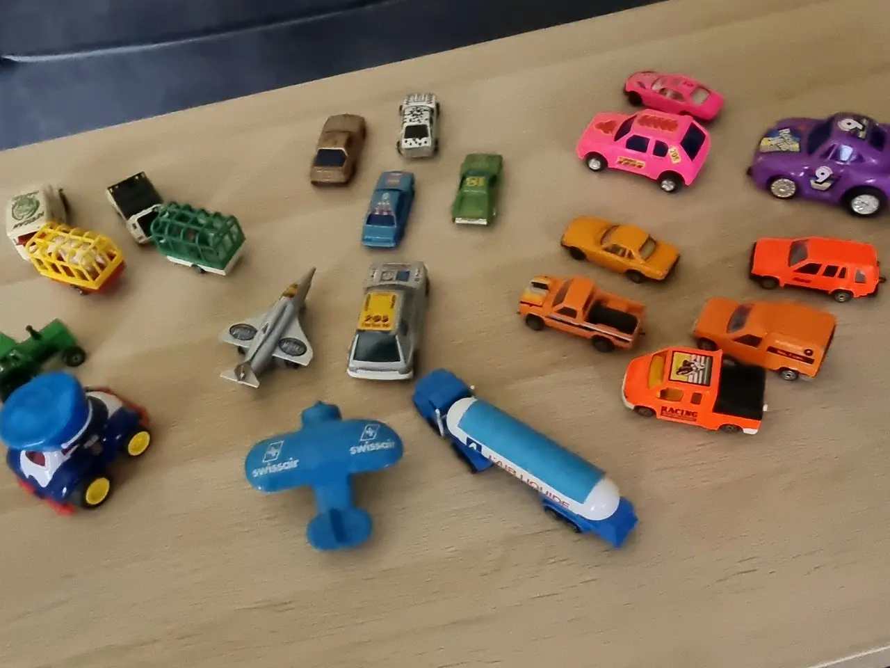 Billede 11 - Diverse vintage legetøjsbiler og 2 fly
