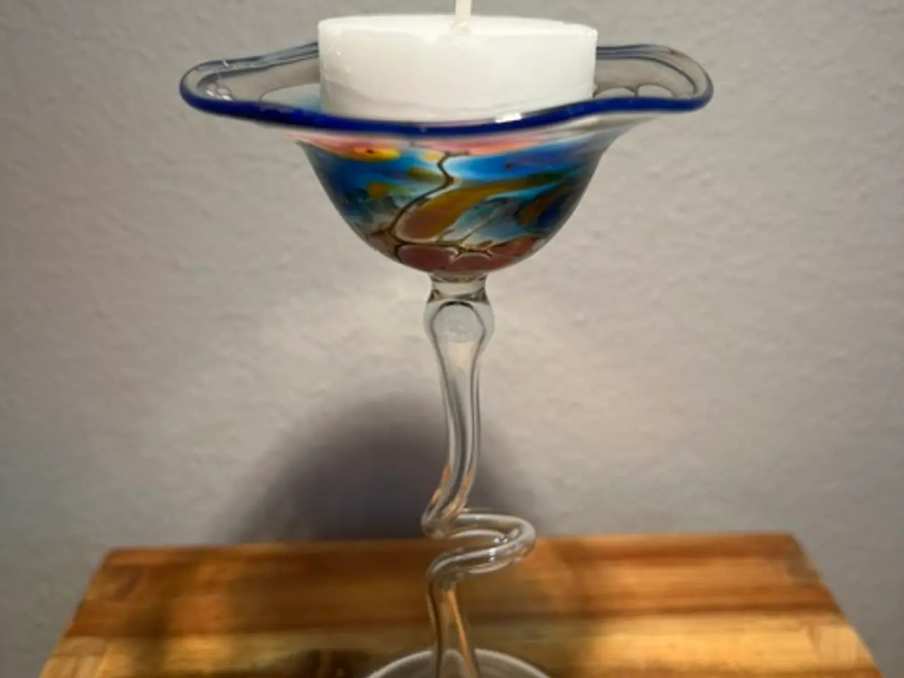 Billede 1 - H. Eich – Flot mundblæst kunstglas lysestage