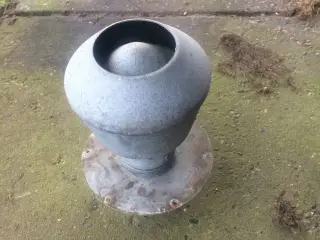 Gammel metal skortsten