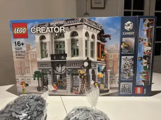 10251 LEGO Creator Bank.