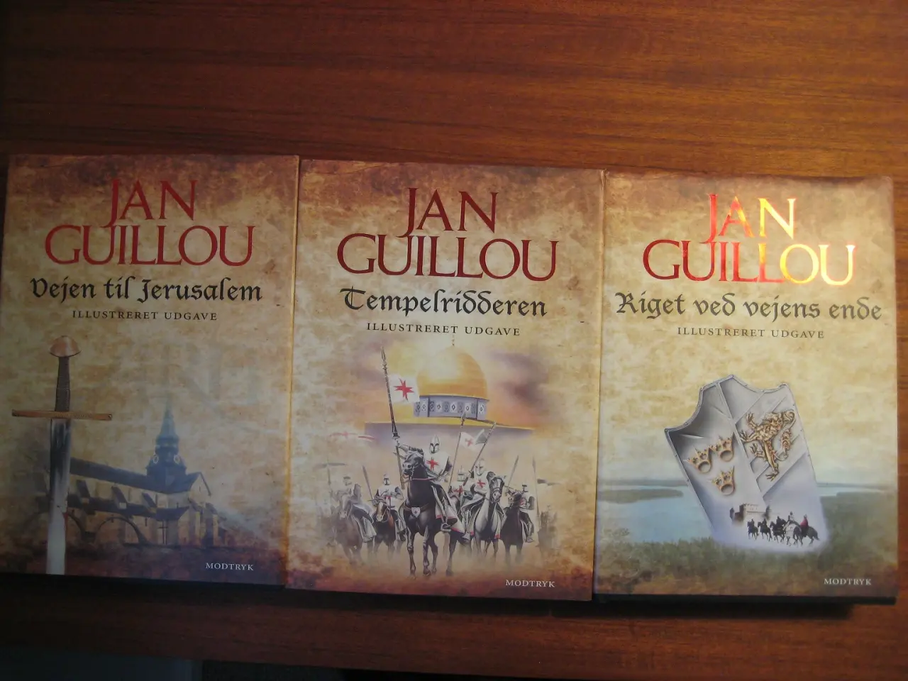 Billede 5 - Krimier og gode historier