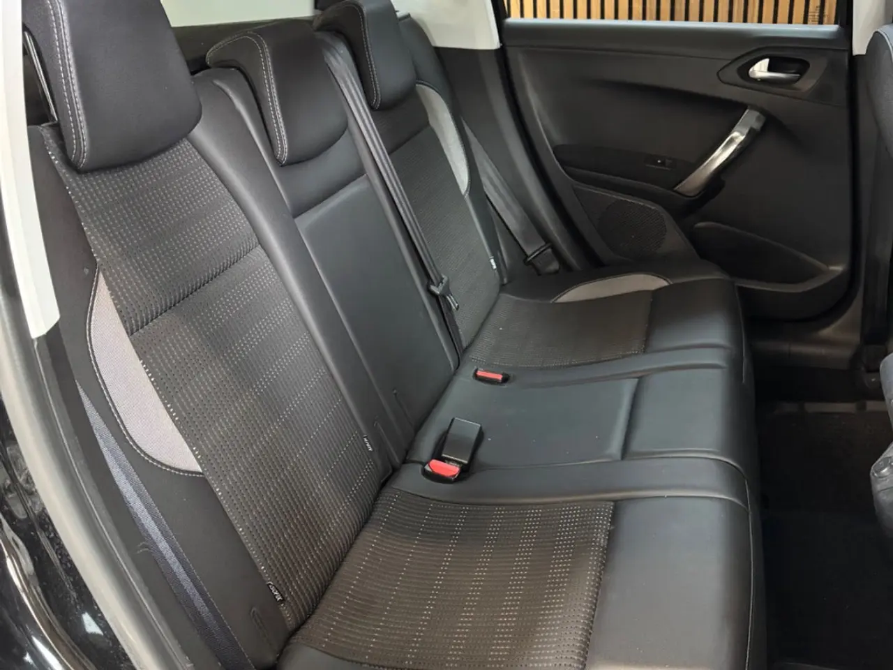 Billede 6 - Peugeot 2008 1,6 BlueHDi 100 Allure