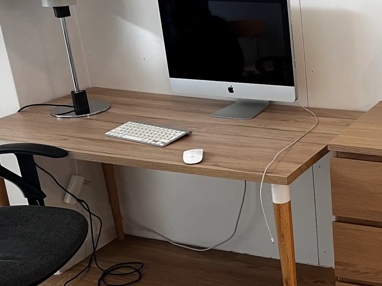 Billede 1 - Ikea skrivebord