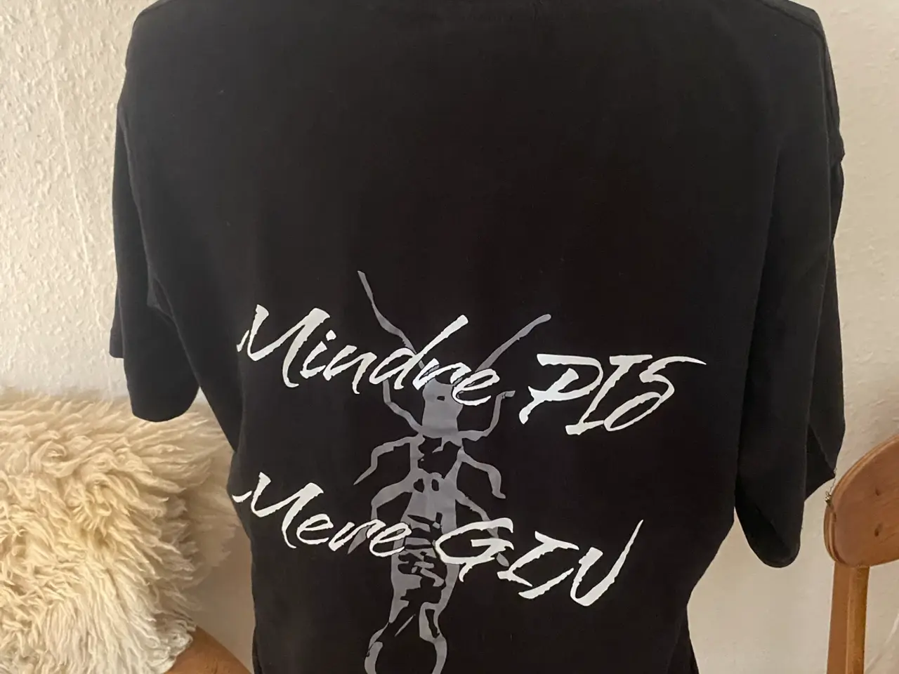 Billede 2 - Dørken ginbar crop t-shirt S