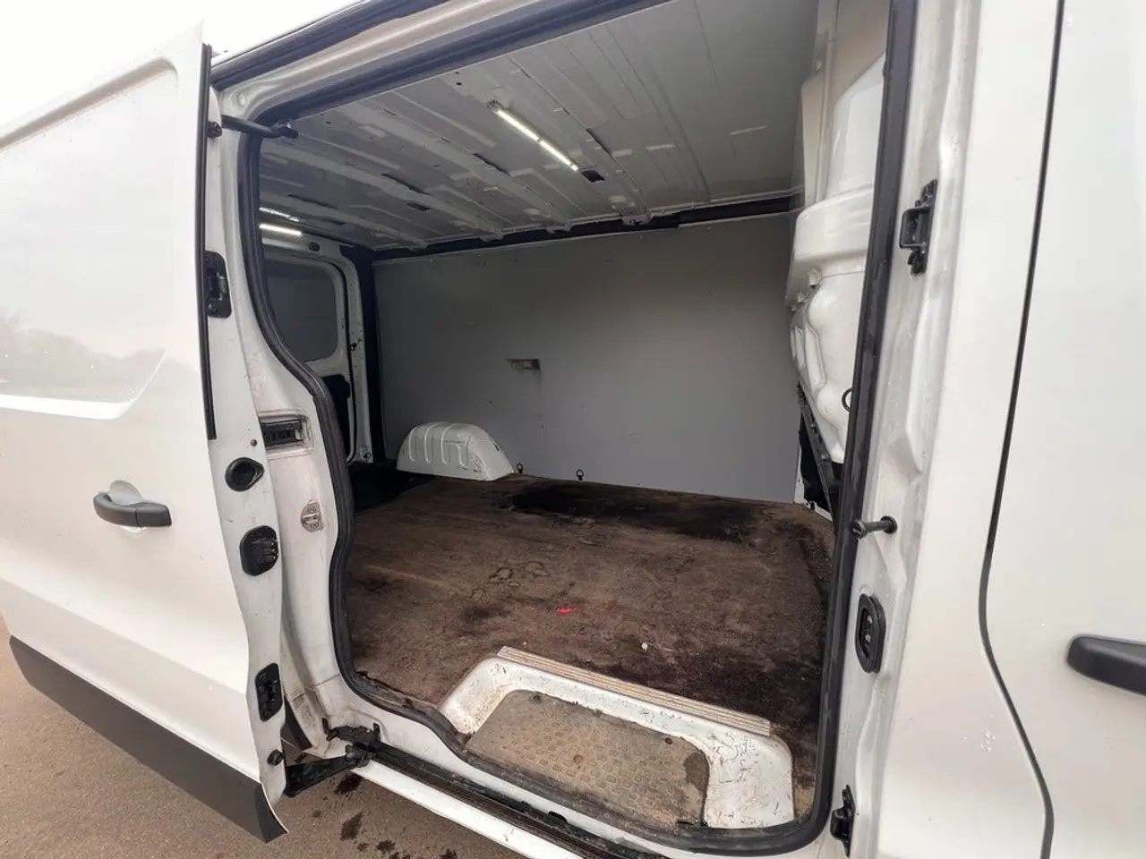 Billede 16 - Renault Trafic 2,0 dCi 150 L2H1 Tekno