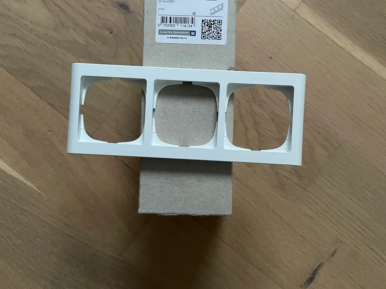Billede 1 - Lk fuga softline 63 3M vandret