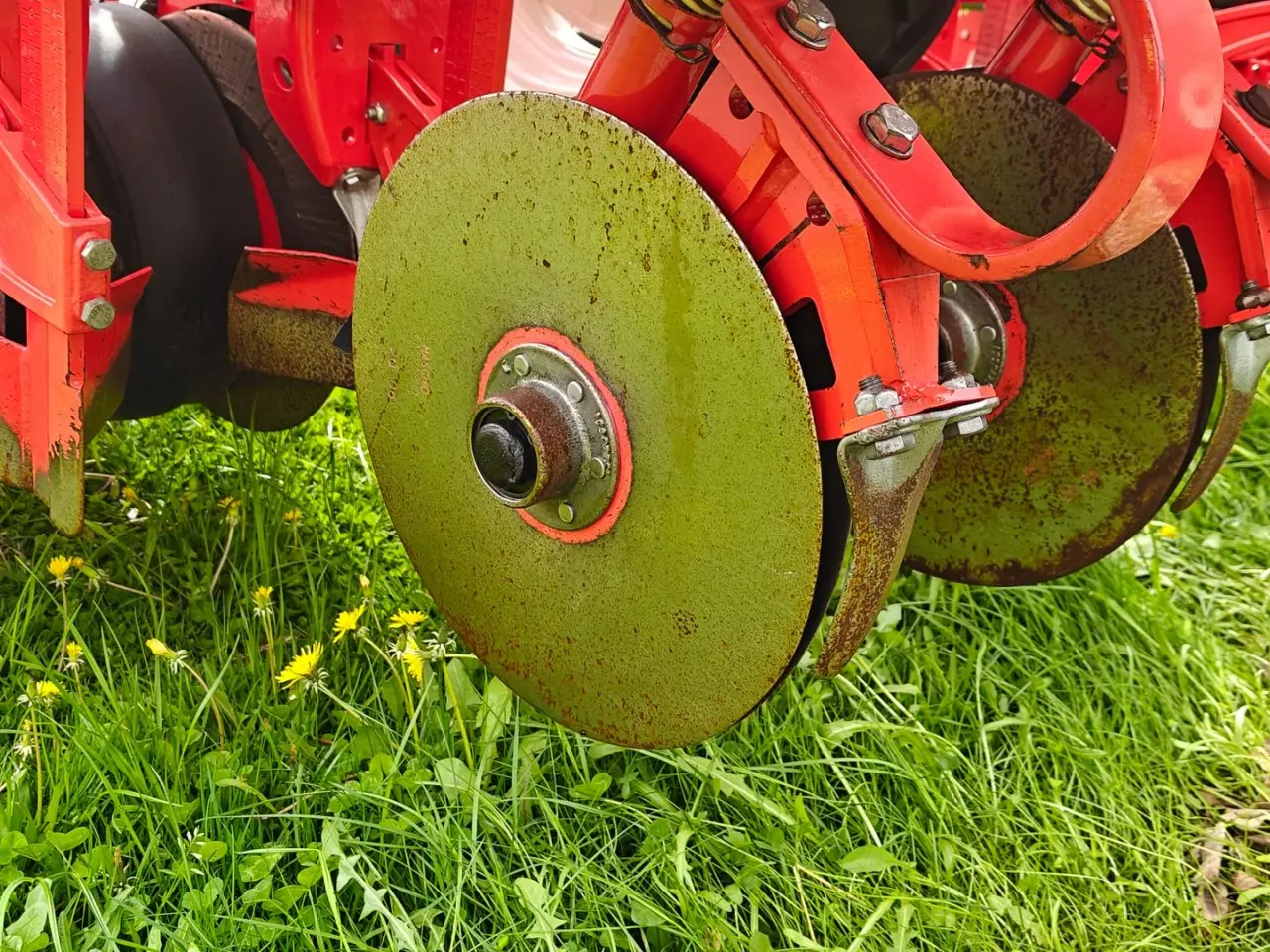 Billede 15 - Maschio Gaspardo MANTA ISOTRONIC 12-75 XL inkl. fabriksny fronttank