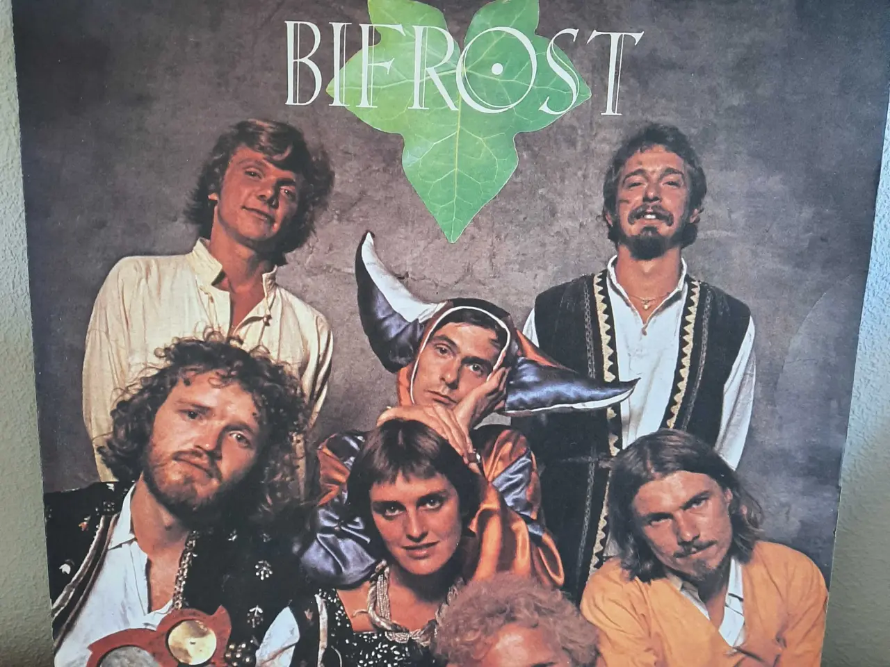 Billede 1 - LP, Bifrost 