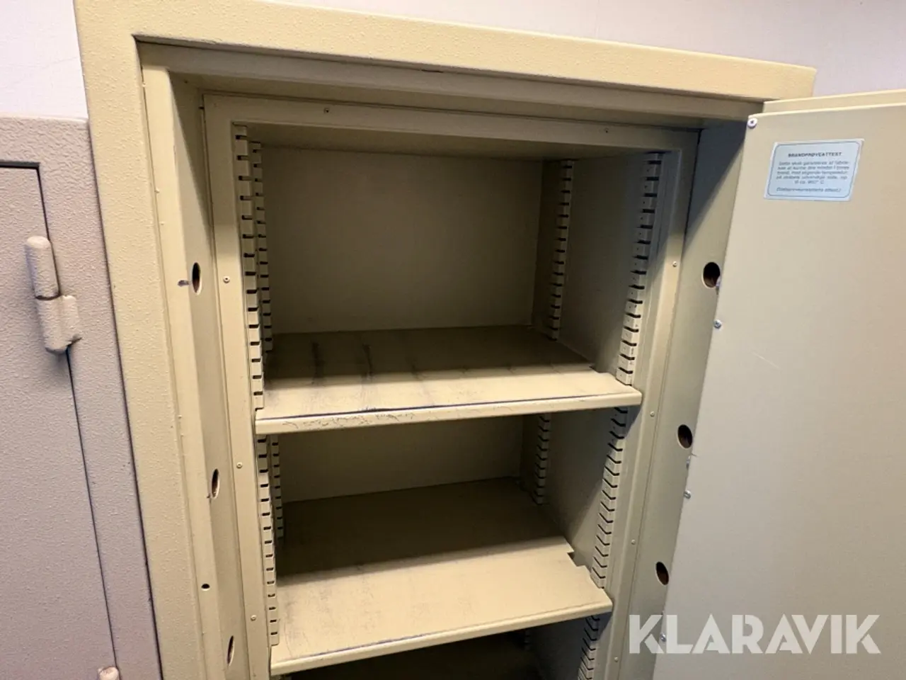 Billede 4 - Penge skab Euro si Si
