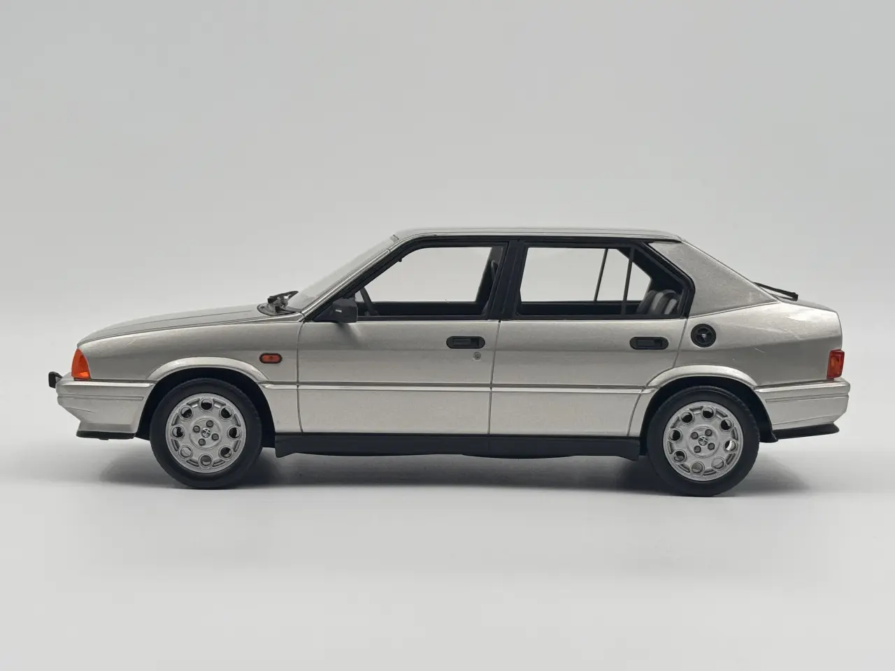 Billede 3 - 1984 Alfa Romeo 33 1.5 QV 1:18