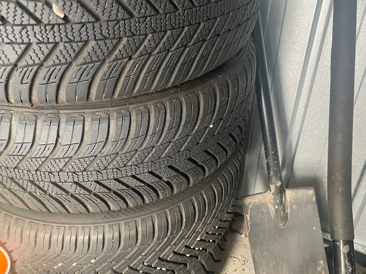 Billede 1 - Ford c Max alu med dæk