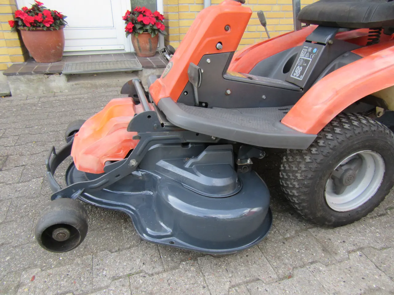 Billede 2 - Husqvarna havetraktor 214 tc