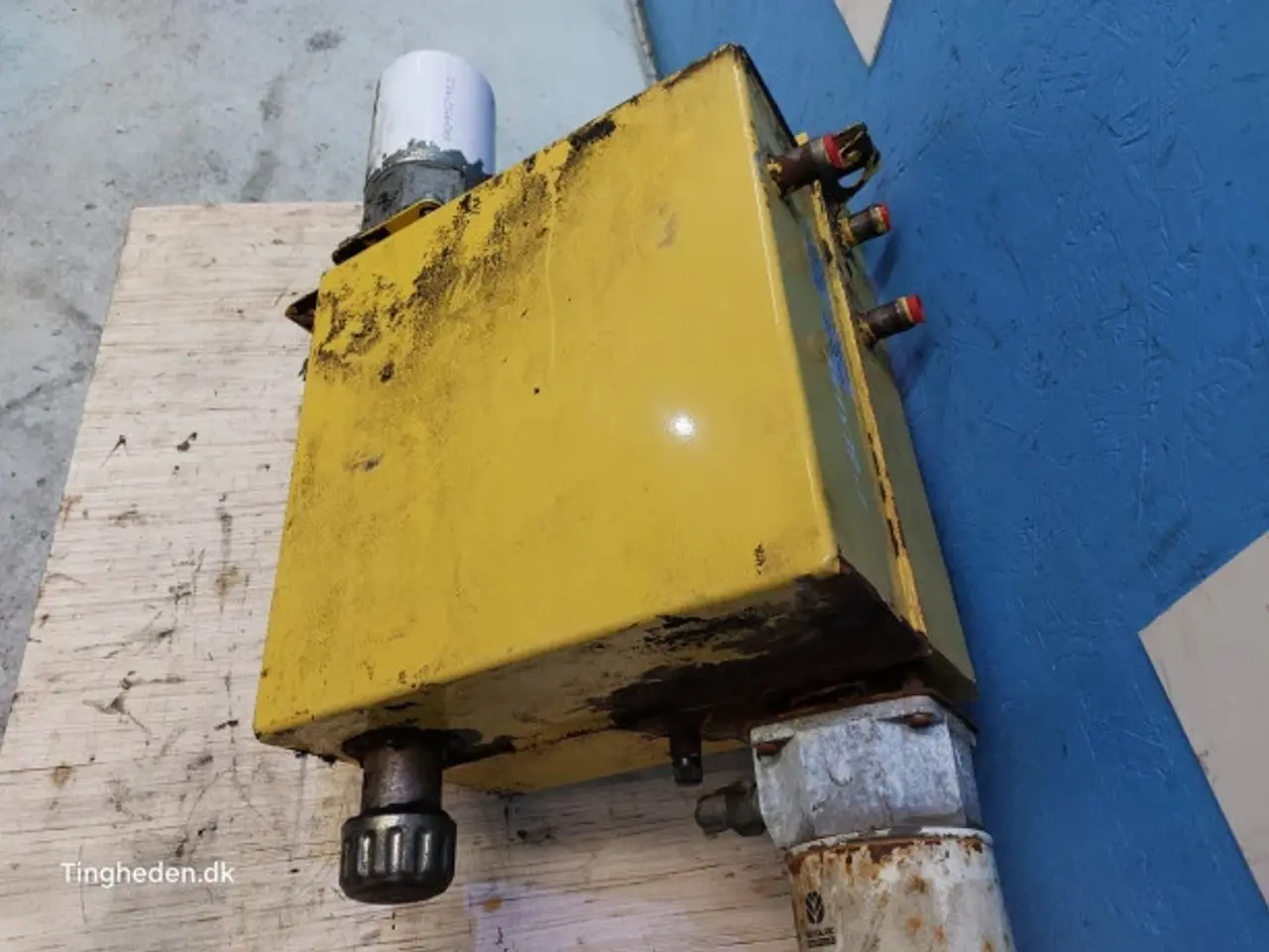 Billede 3 - New Holland FX38 Hydrauliktank 84429993