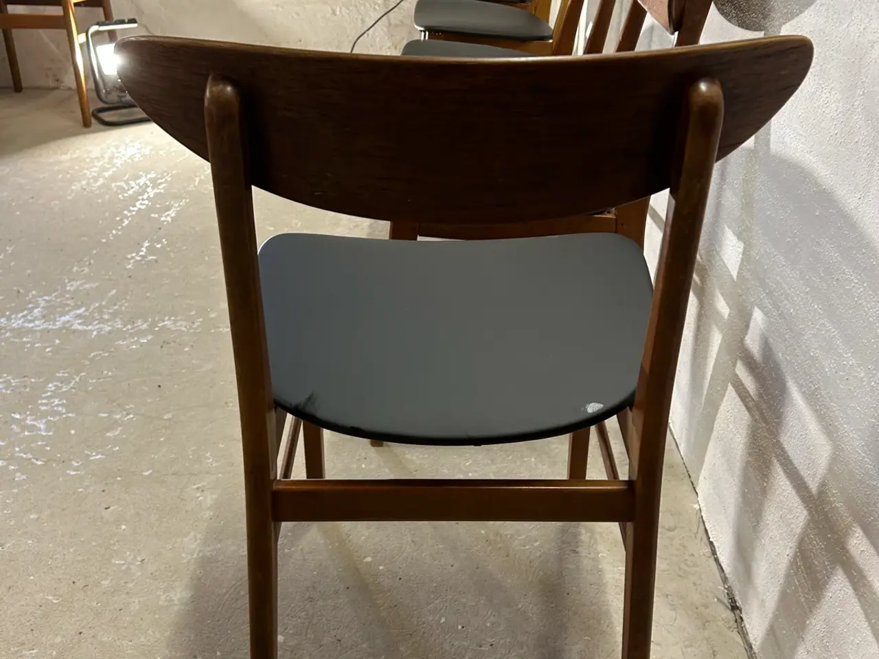 Billede 4 - Flot sæt: 6 originale Farstrup Model 210 teak-spi