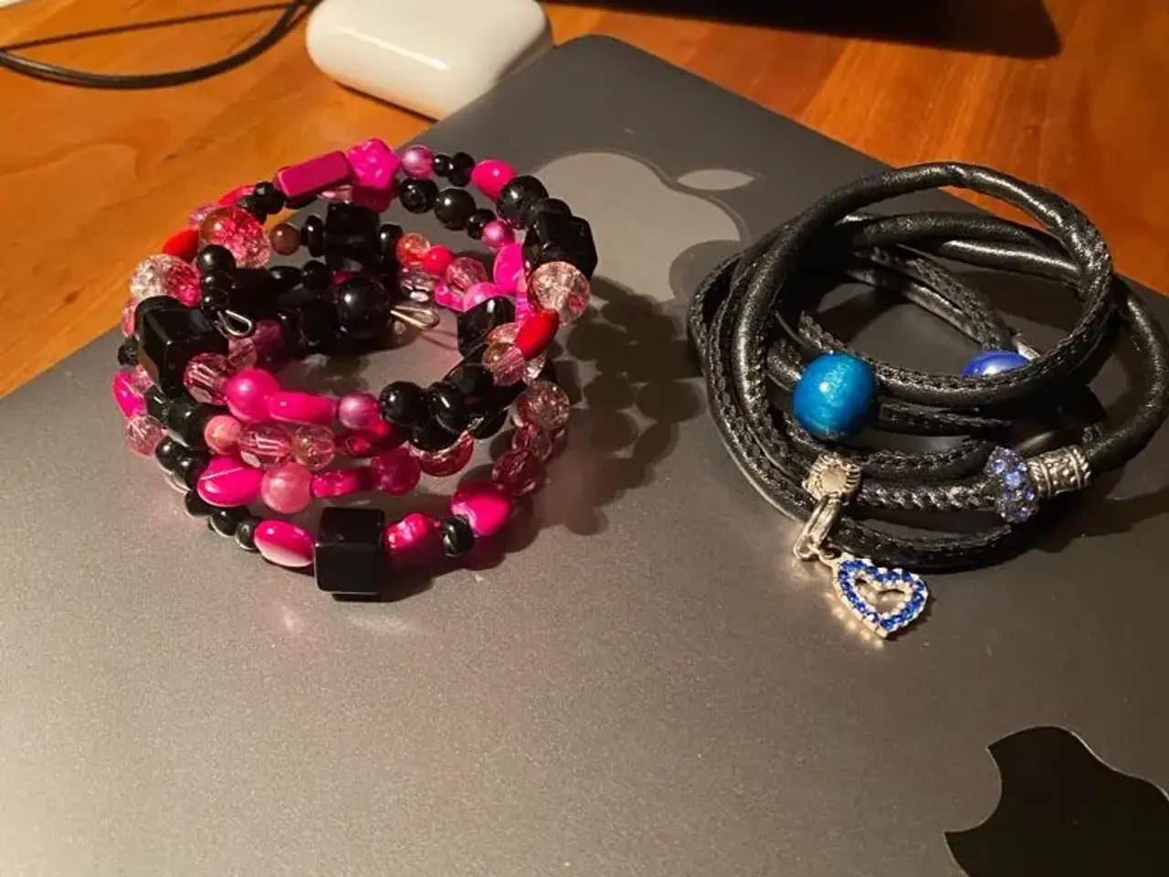 Billede 17 - Flotte armbånd