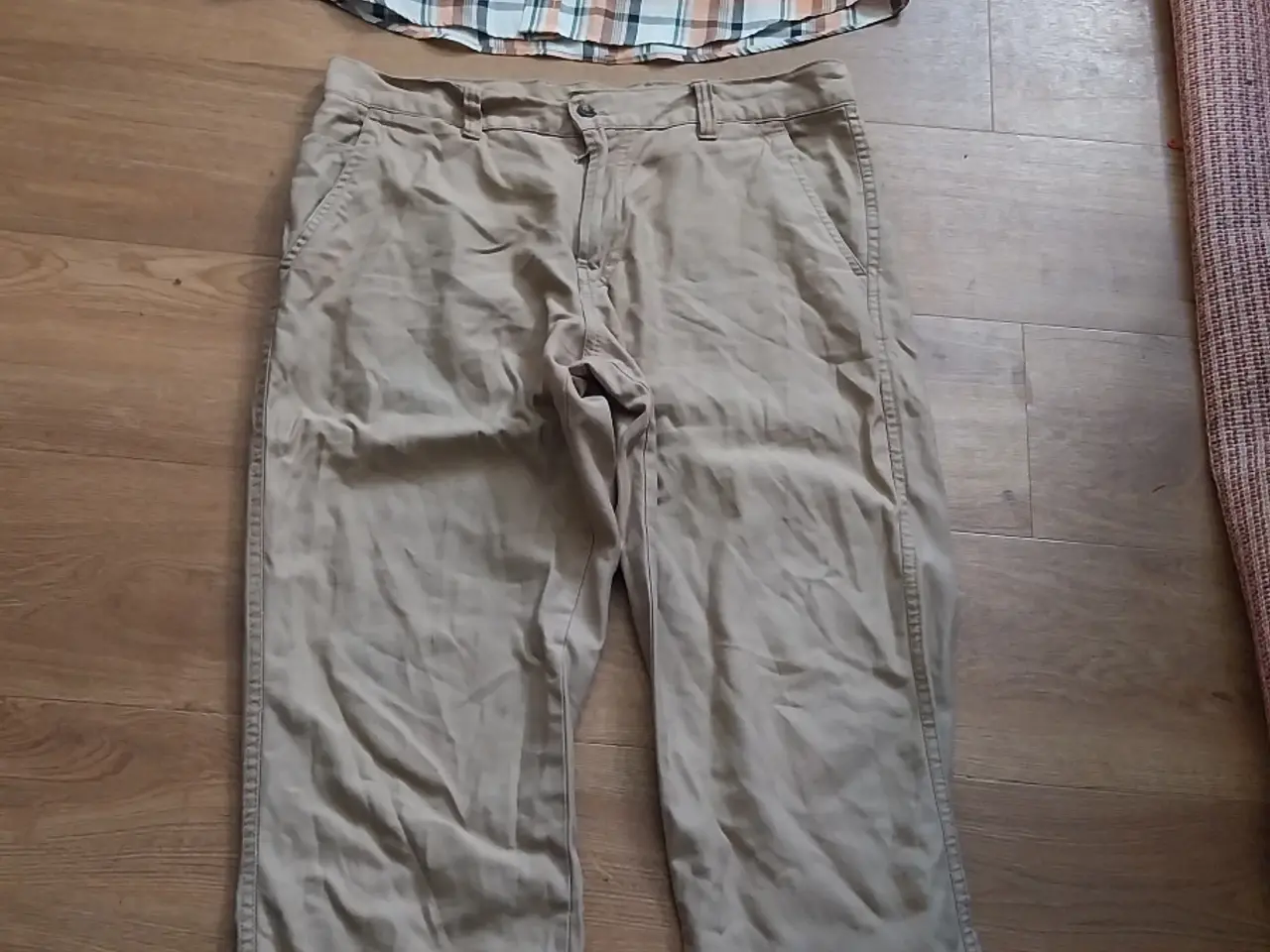 Billede 3 - Skjorte og bukser. Herre