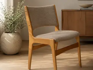 2 x Erik Buch Model 89 stol i bøgetræ og uld